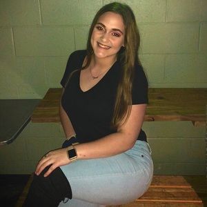 Meet your Posher, Megan